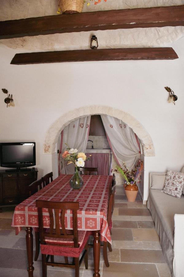 Trulli Pastore Алберобело Екстериор снимка