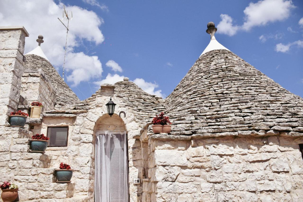 Trulli Pastore Алберобело Екстериор снимка