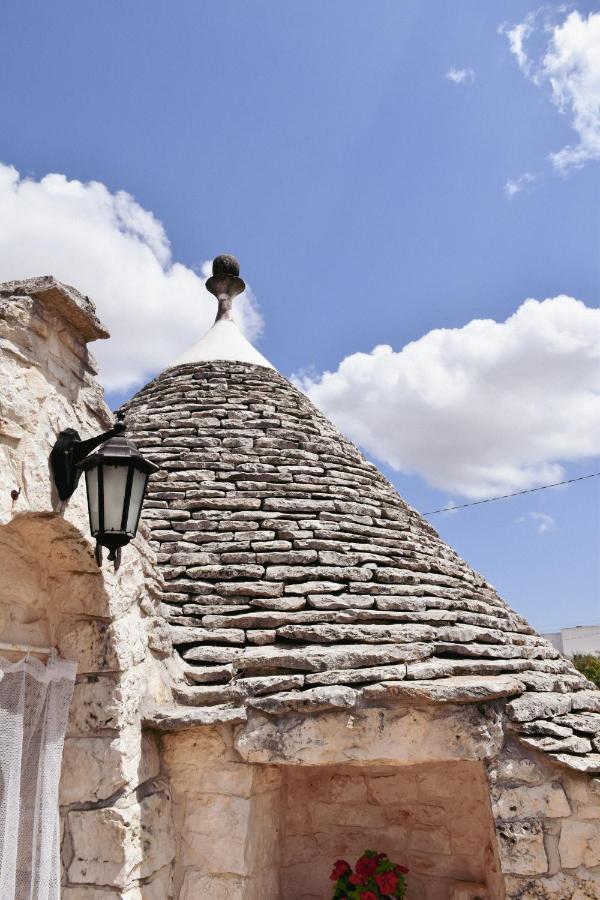 Trulli Pastore Алберобело Екстериор снимка