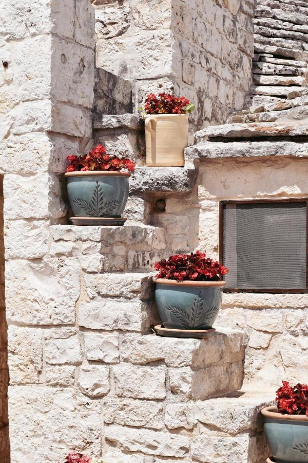 Trulli Pastore Алберобело Екстериор снимка